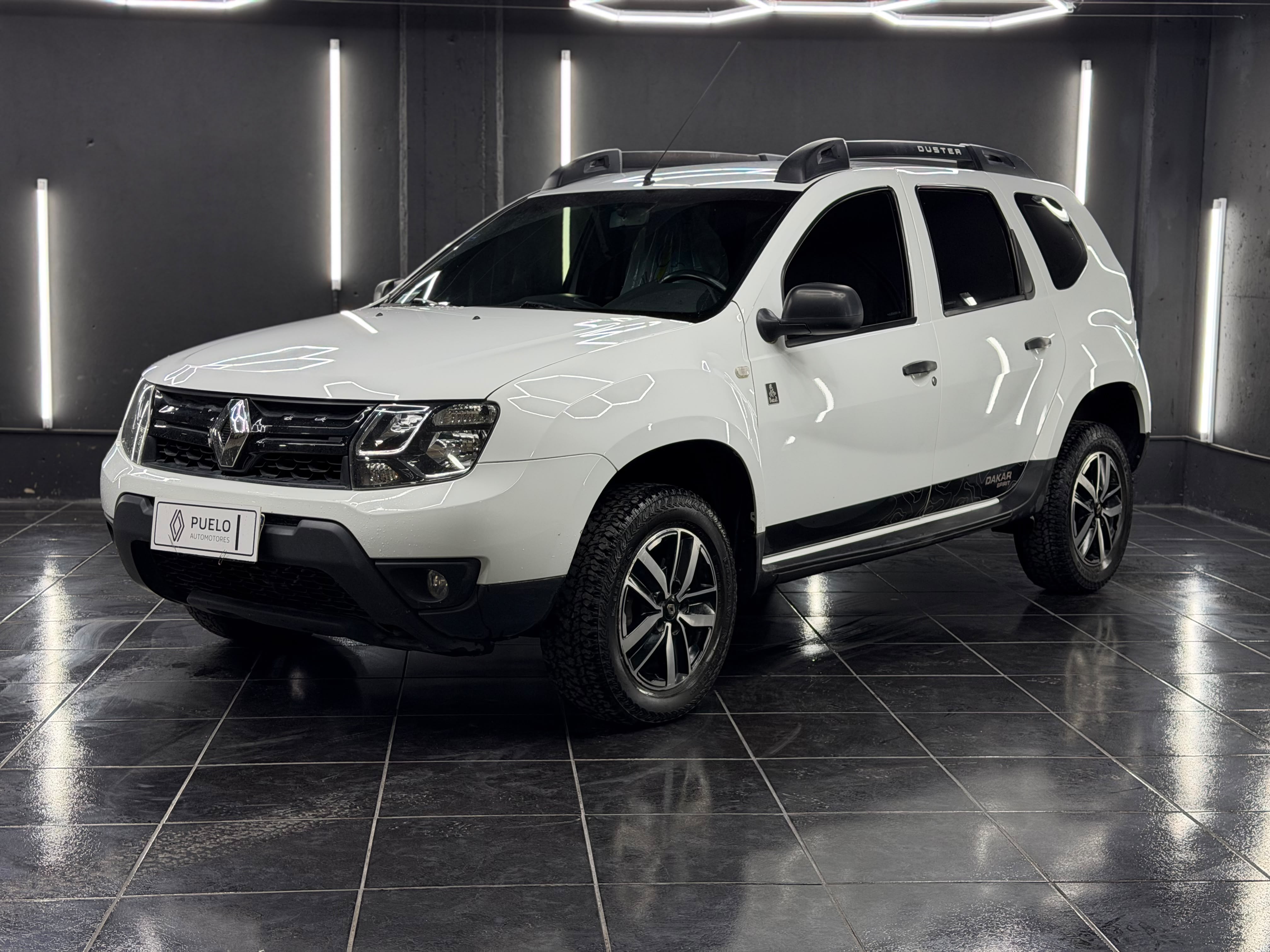 RENAULT DUSTER